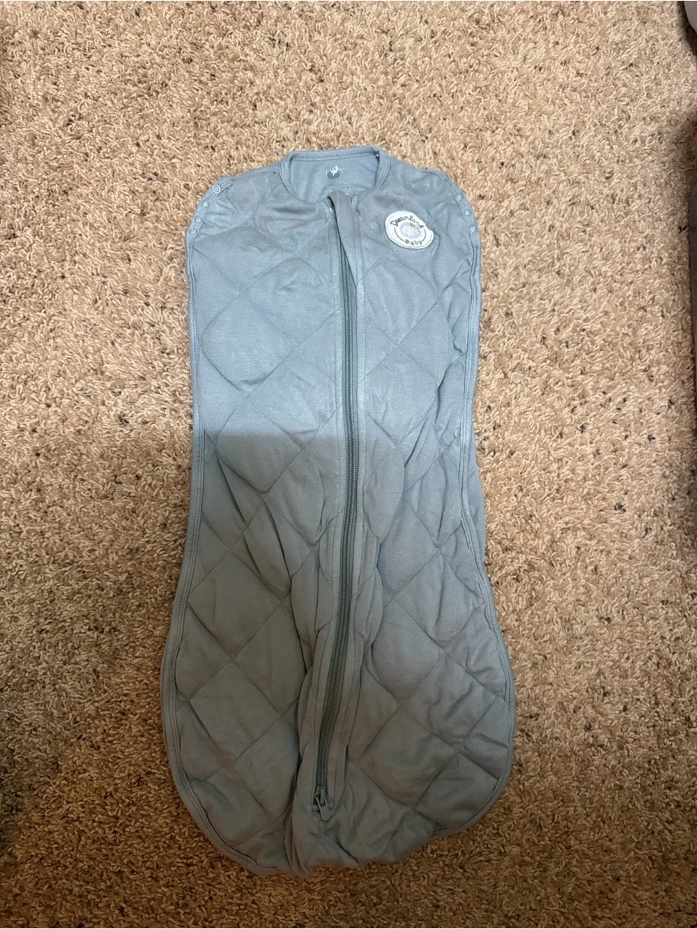 Dreamland Baby Weighted Sleep Swaddle in Ocean Blue
